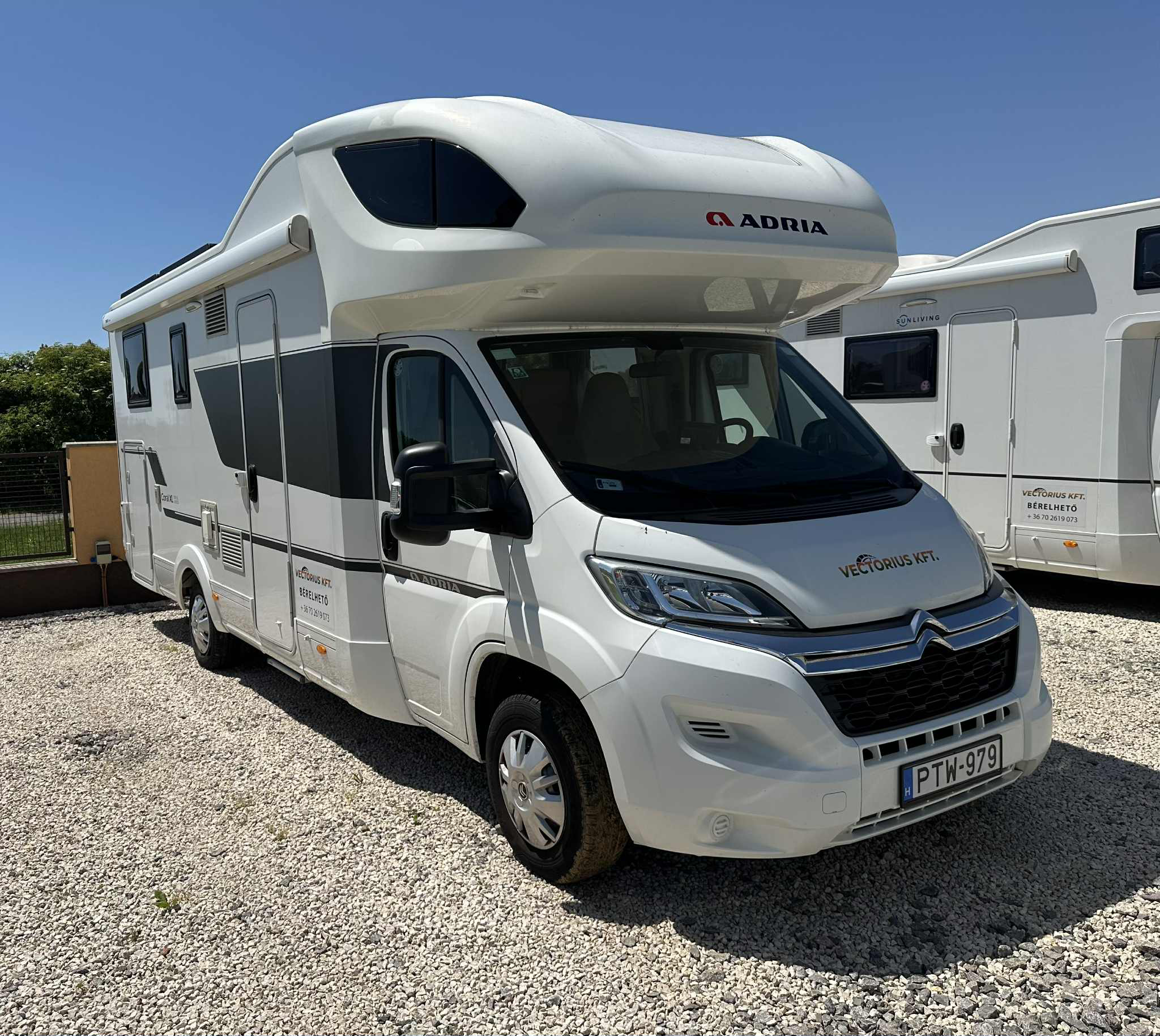 Adria Coral XL A 670 SL
